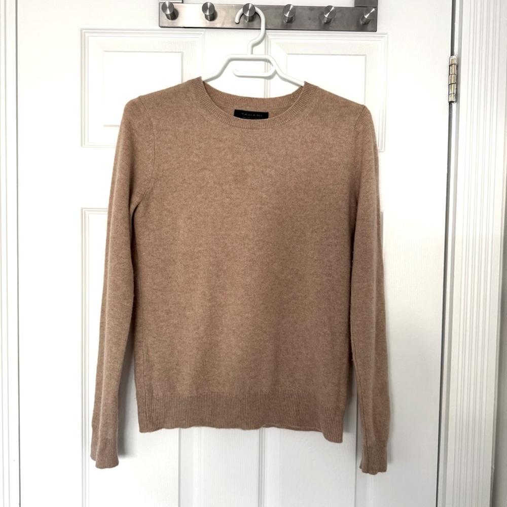 100% cashmere taupe Elie Tahari sweater, size S